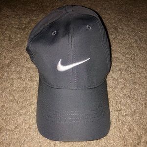 Nike Grey Baseball Cap